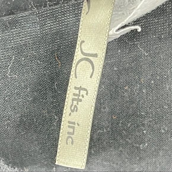 JC Fits Women's Black Strappy Back Elephant Graphic Tank Top Size Medium M - Picture 8 of 8